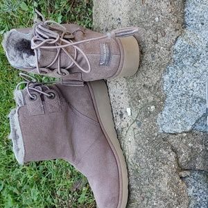 Koolaburra By Uggs SZ.6 Taupe